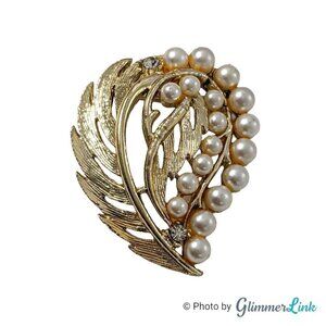 Vintage Leaf Faux Pearl Rhinestone Gold Tone Brooch Pin